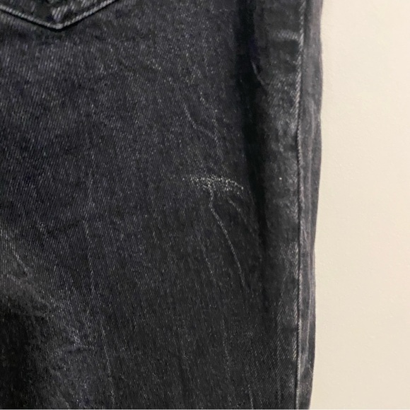 Abercrombie and Fitch Black High Rise Mom Jean size 4 - Picture 9 of 10